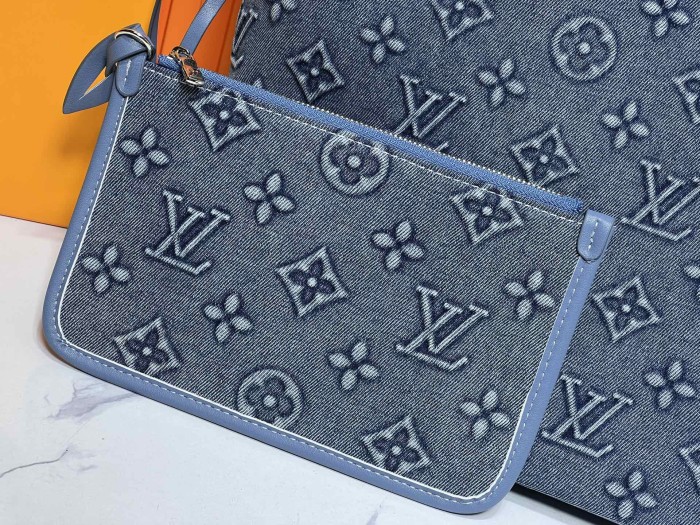 LV Neverfull Bag M40995 XX061 32cm