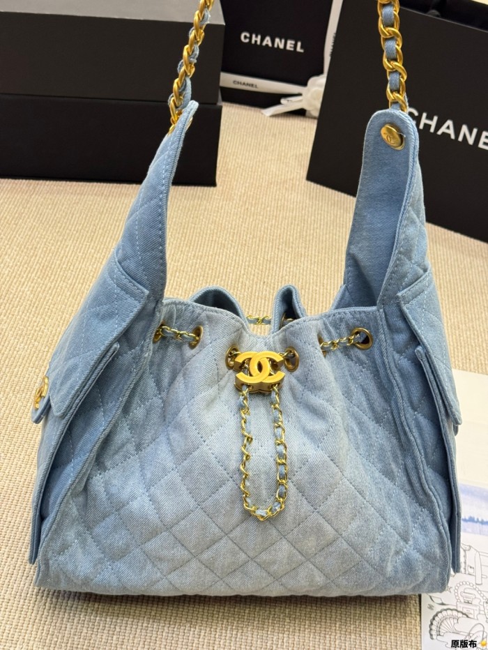 Chanel Bucket Bag 051 DB512 25-35cm