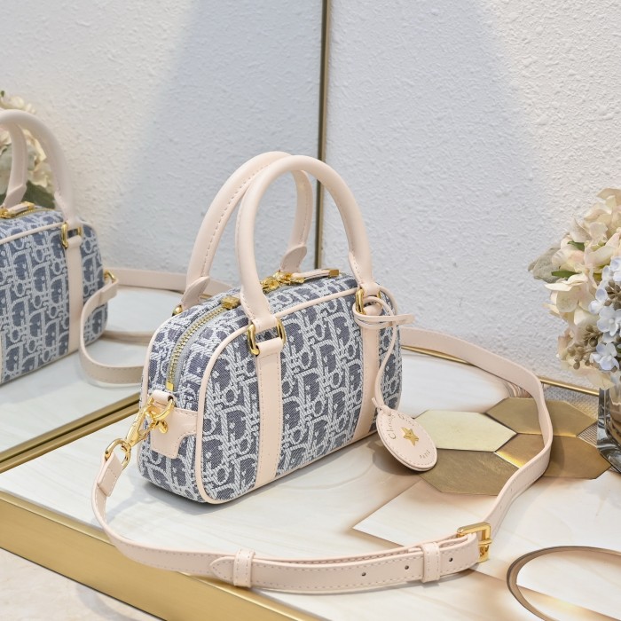 Dior D-Vibe East-West Bag 2388 XB081 20.5cm