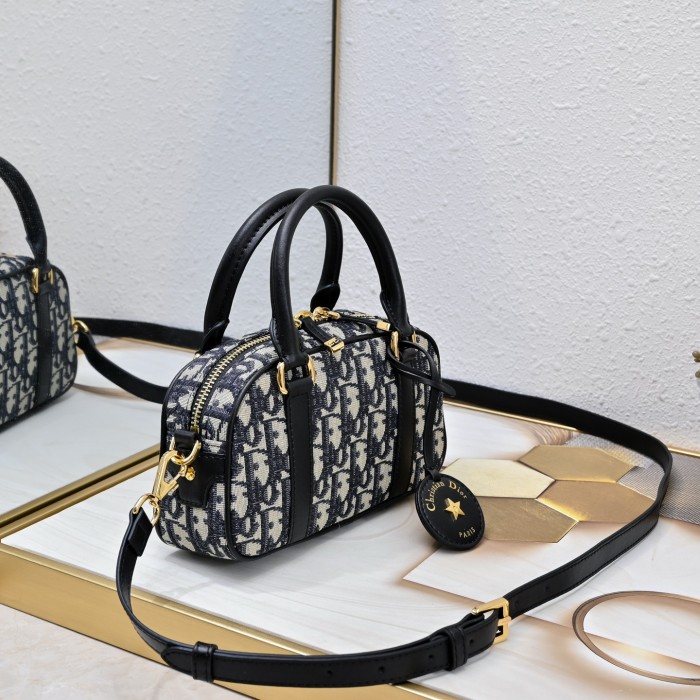 Dior D-Vibe East-West Bag 2388 XB081 20.5cm