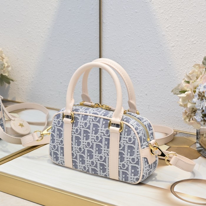 Dior D-Vibe East-West Bag 2388 XB081 20.5cm