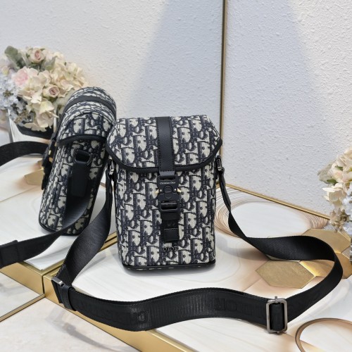 Dior Hit The Road Bag 2544 XB091 13cm