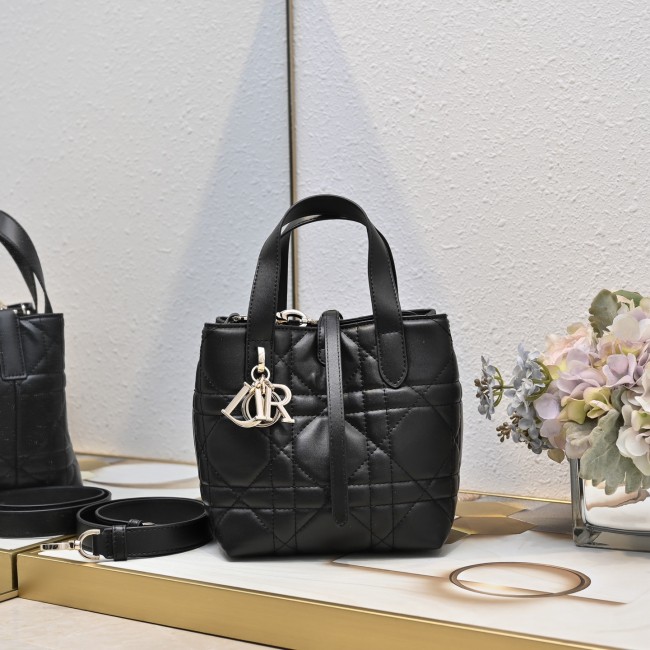 Dior Toujours Bag 2835 XB091 16cm