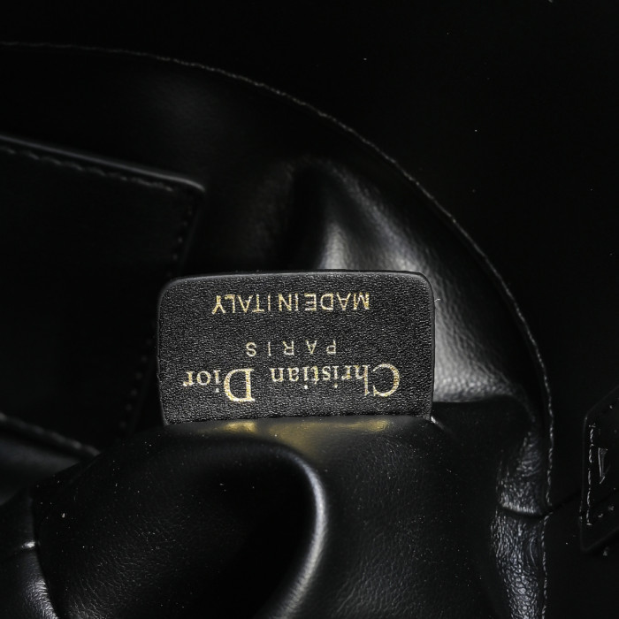 Dior Toujours Bag 2835 XB091 16cm