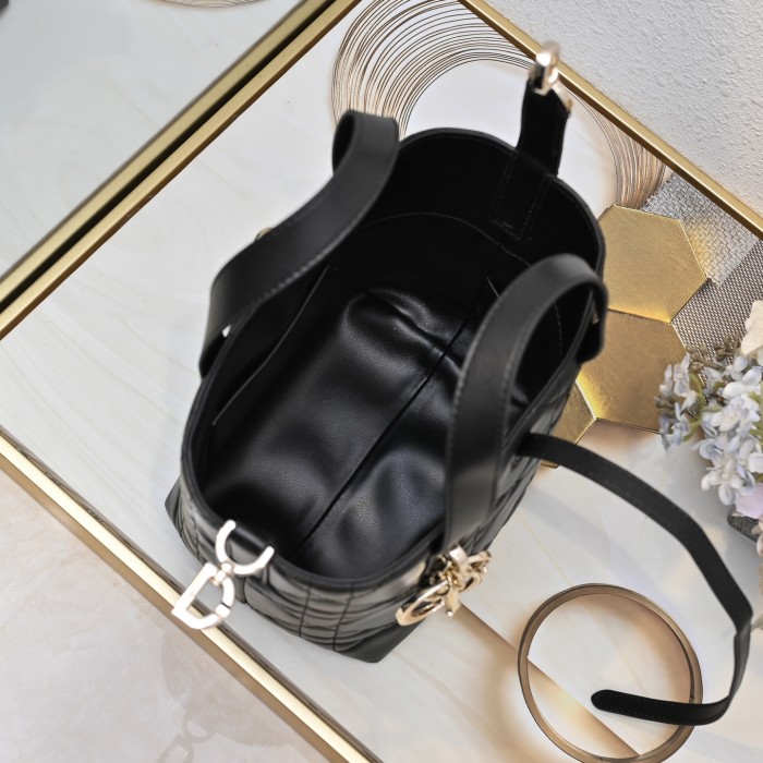 Dior Toujours Bag 2835 XB091 16cm