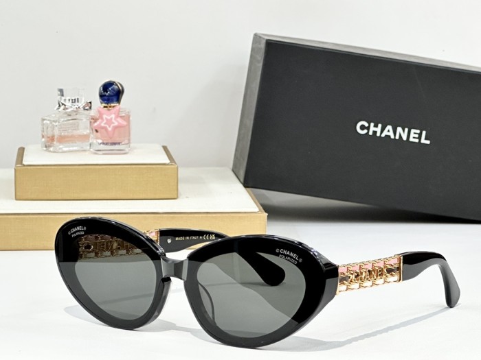 Chanel Sunglasses CH5537Q SM061