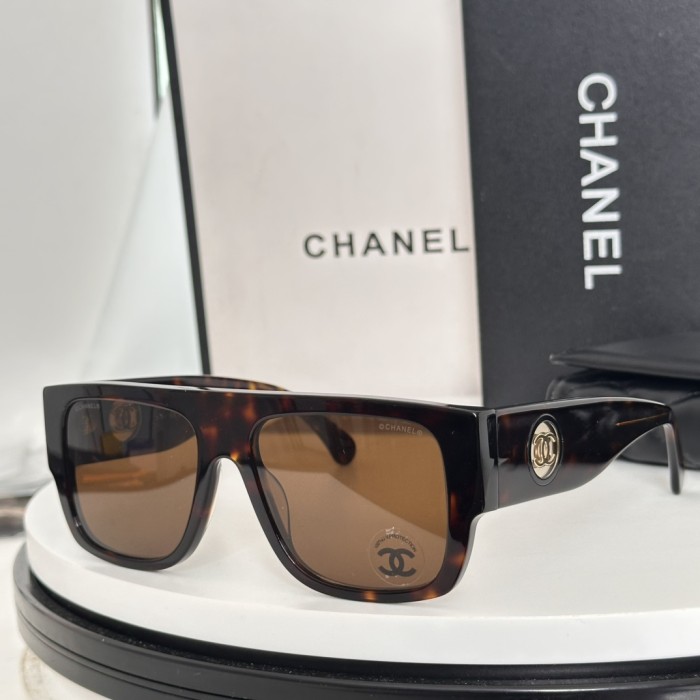 Chanel Sunglasses 5549 SM061