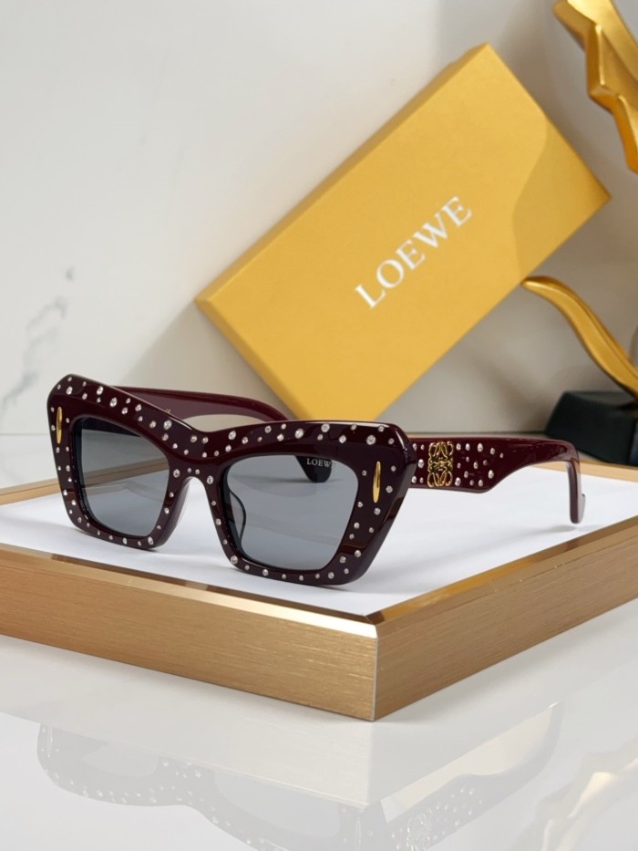 Loewe Sunglasses LW4116I SM091