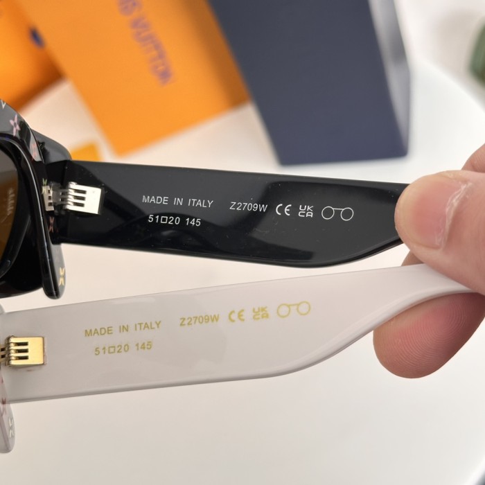 LV Sunglasses Z2709W SM051