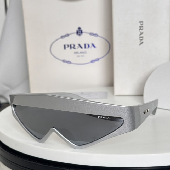 Prada Sunglasses SPRB20S SM041