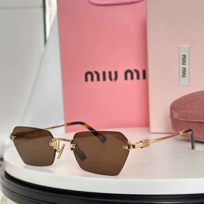 Miu Miu Sunglasses SMUA56 SM051