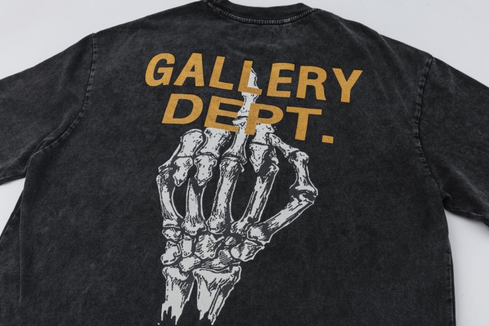 GALLERY DEPT T-Shirts D122