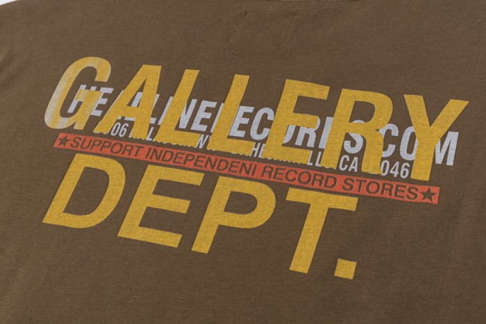 GALLERY DEPT T-Shirts D135