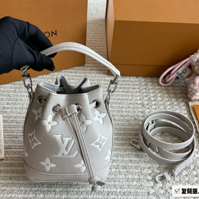 LV Nano Noé Bag 119 DB591 16cm