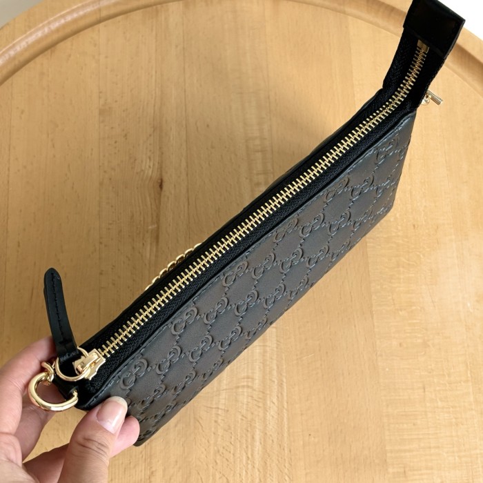 Gucci Shoulder Bag 779791 LM021 22.5cm