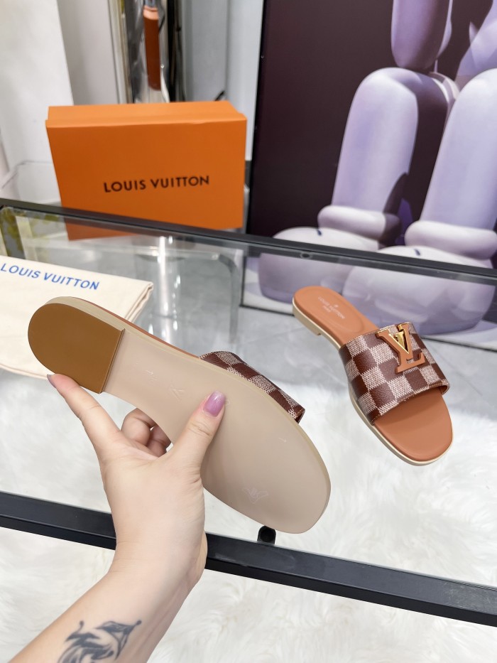LV shoes 027 HL002