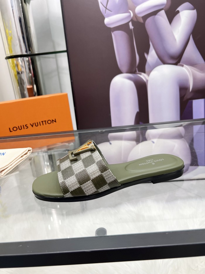LV shoes 027 HL002