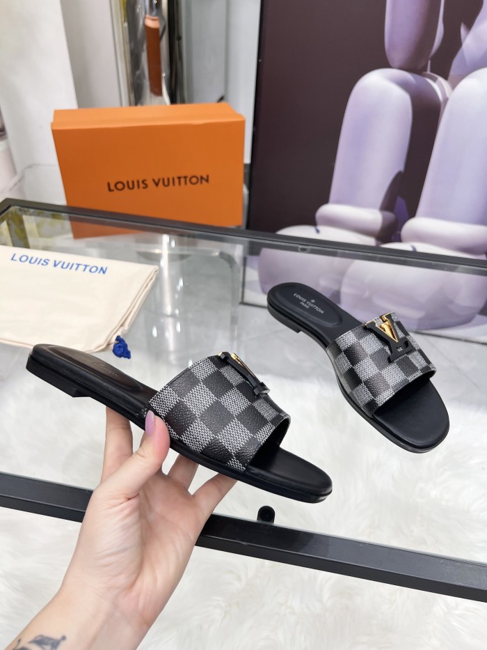 LV shoes 027 HL002