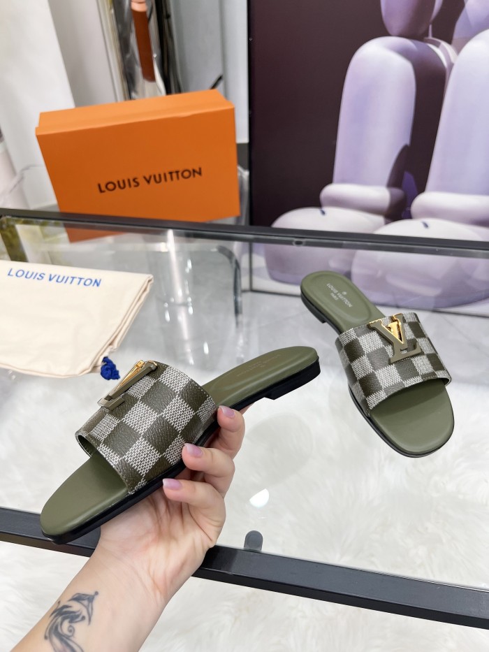 LV shoes 027 HL002