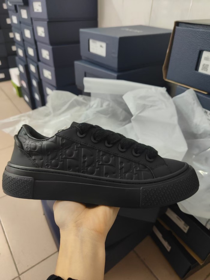 Dior Casual shoes 030 HL072
