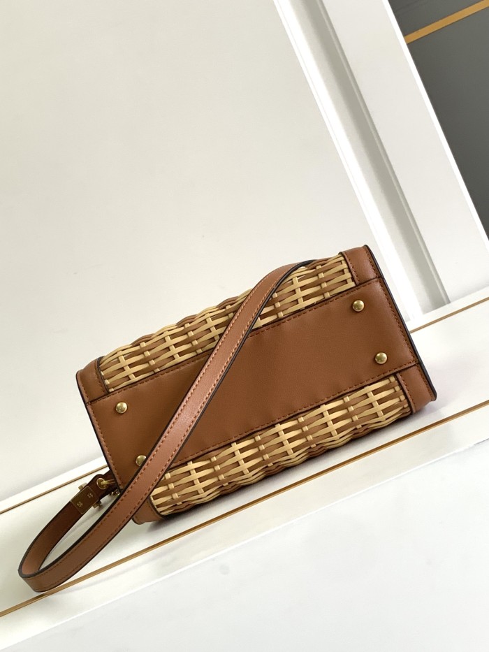 Valentino VSling Bag 9890 LM012 22cm