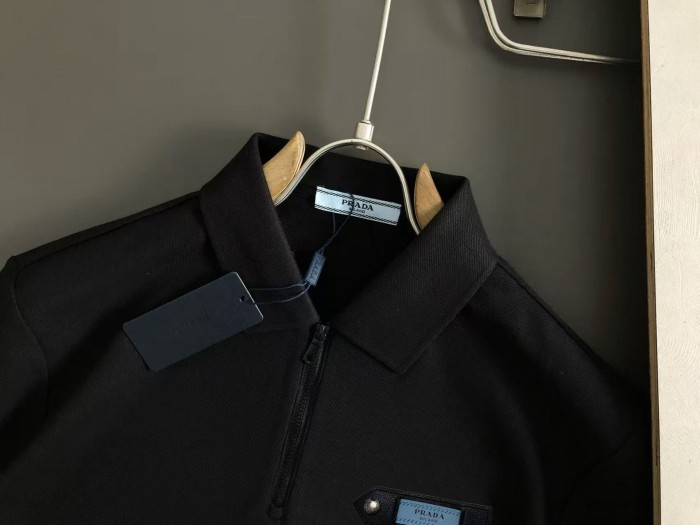 Prada Polo 008