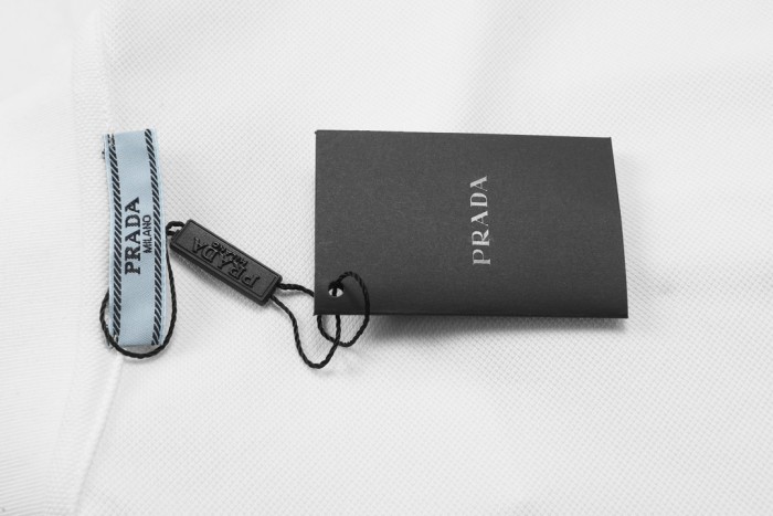 Prada Polo 012