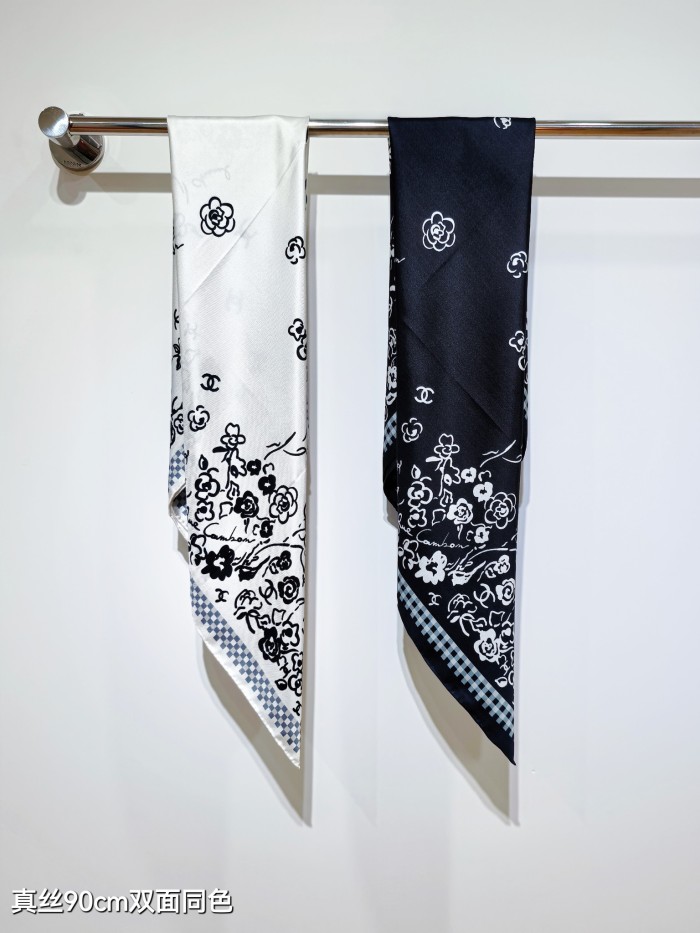 Chanel Silk make scarf SCC2520 90*90cm