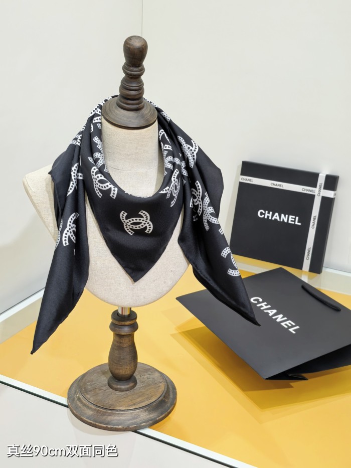 Chanel Silk make scarf SCC2527 90*90cm