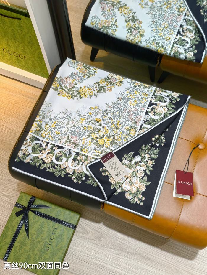 Gucci Silk make scarf SGC2505 90*90cm