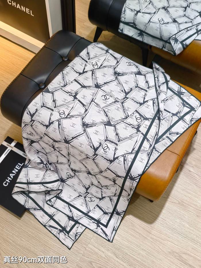 Chanel Silk make scarf SCC2509 90*90cm