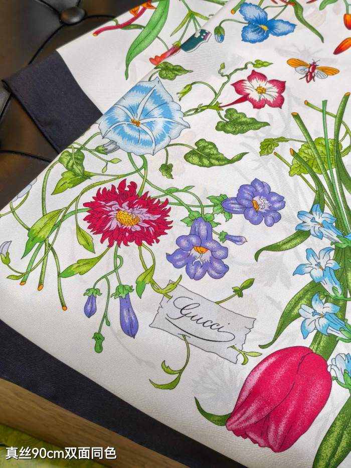 Gucci Silk make scarf SGC2510 90*90cm