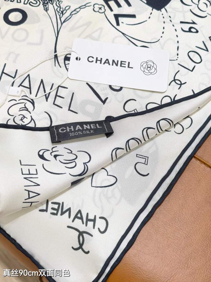 Chanel Silk make scarf SCC2512 90*90cm