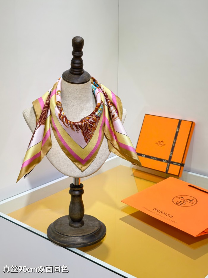 Hermes Silk make scarf SHMS2502 90*90cm