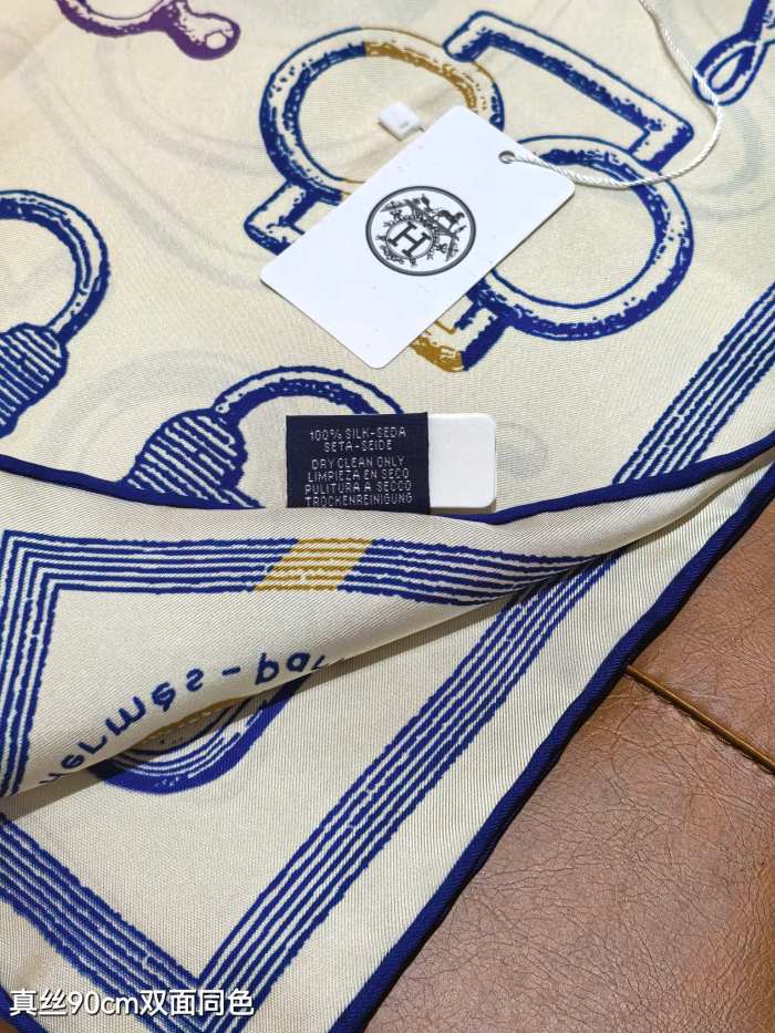 Hermes Silk make scarf SHMS2506 90*90cm