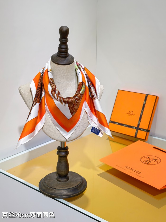 Hermes Silk make scarf SHMS2502 90*90cm