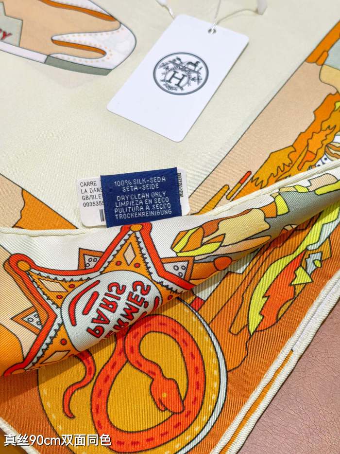 Hermes Silk make scarf SHMS2509 90*90cm