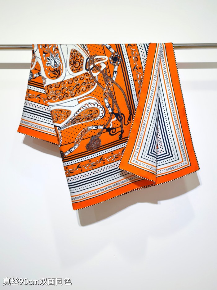 Hermes Silk make scarf SHMS2505 90*90cm