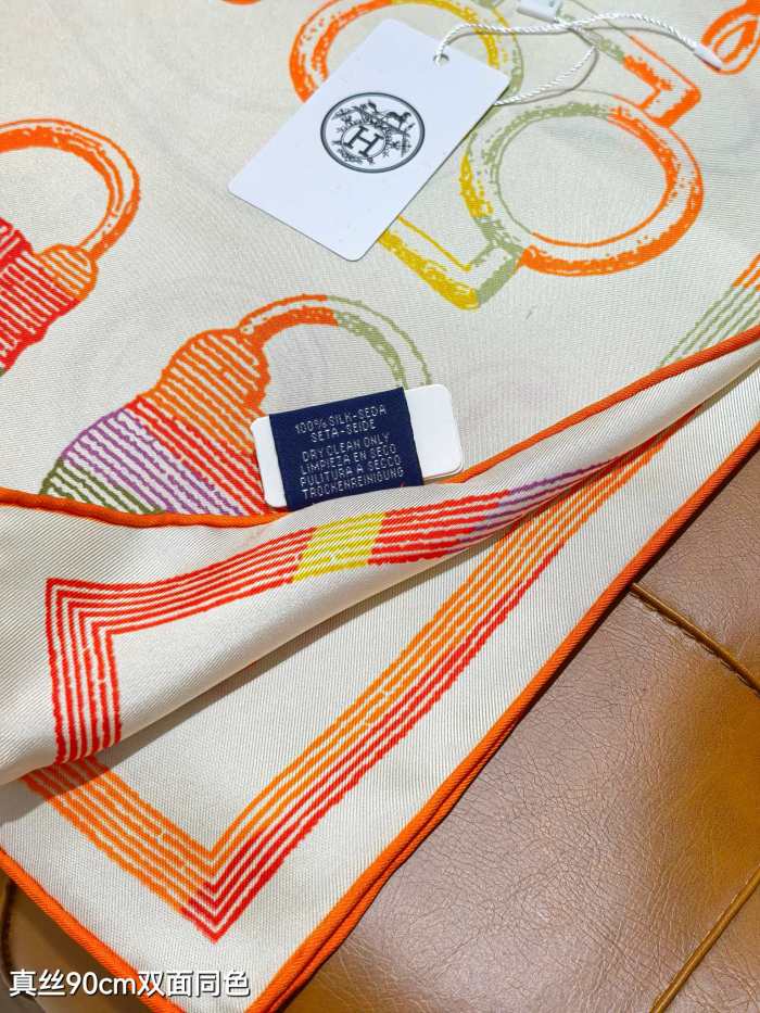 Hermes Silk make scarf SHMS2506 90*90cm