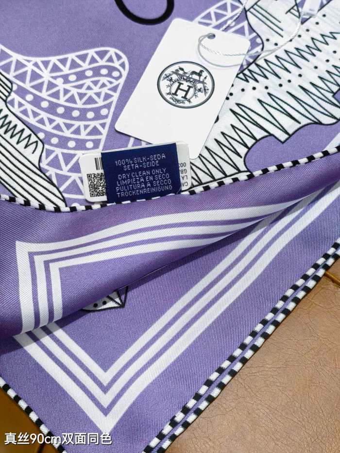 Hermes Silk make scarf SHMS2510 90*90cm