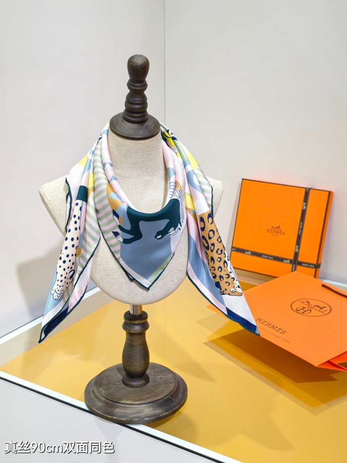 Hermes Silk make scarf SHMS2512 90*90cm