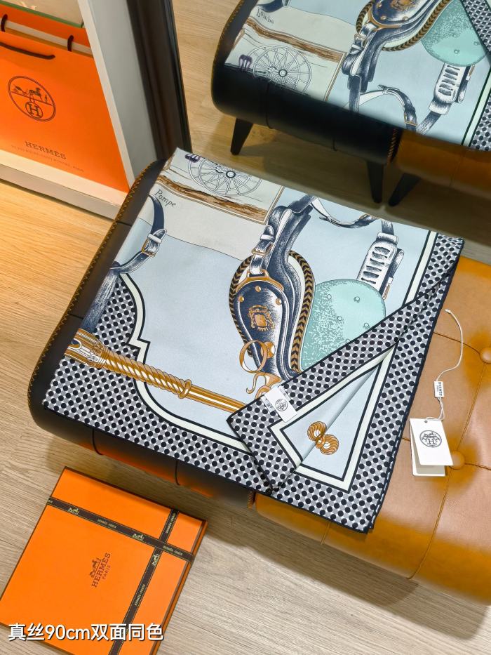 Hermes Silk make scarf SHMS2513 90*90cm