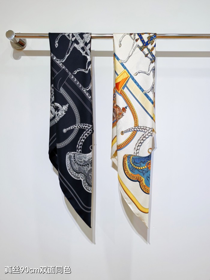 Hermes Silk make scarf SHMS2532 90*90cm