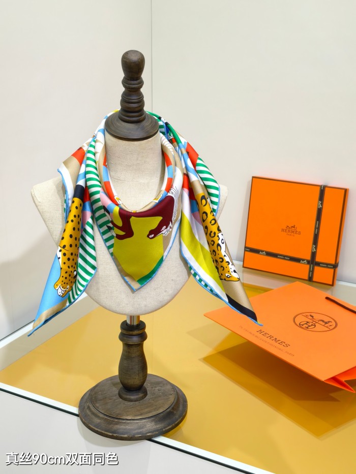 Hermes Silk make scarf SHMS2512 90*90cm