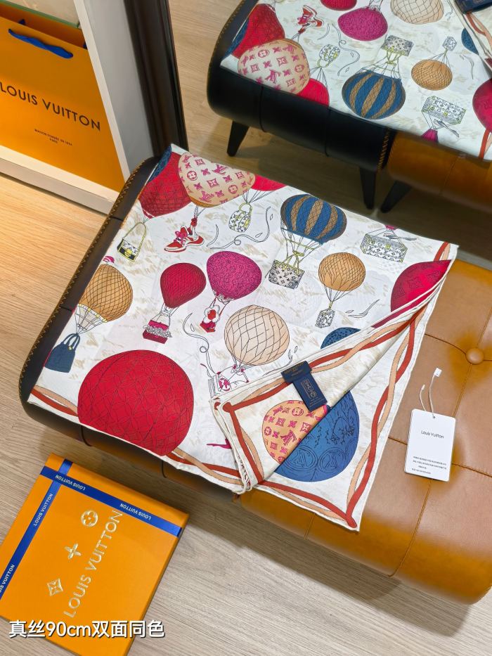 LV Silk make scarf SLV2517 90*90cm