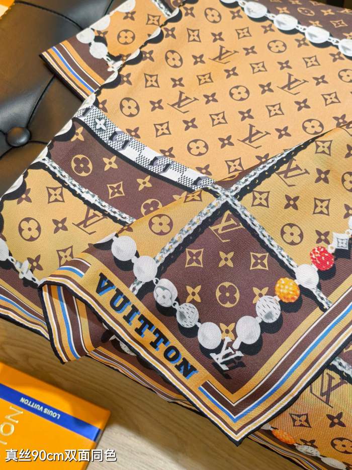 LV Silk make scarf SLV2507 90*90cm