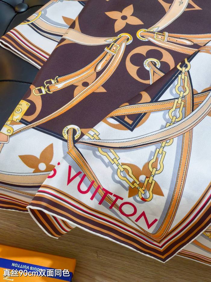 LV Silk make scarf SLV2510 90*90cm
