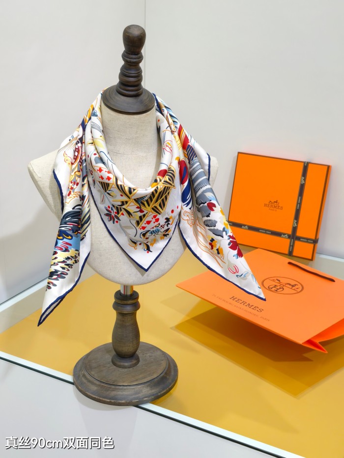 Hermes Silk make scarf SHMS2530 90*90cm