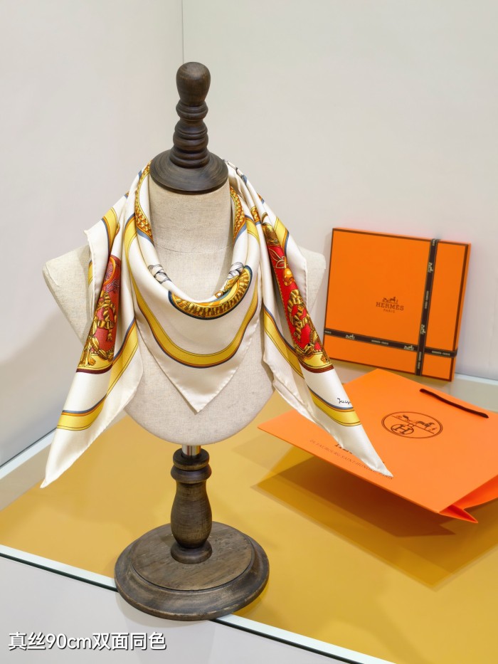 Hermes Silk make scarf SHMS2532 90*90cm