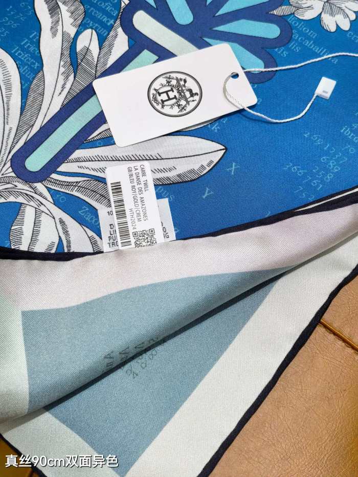 Hermes Silk make scarf SHMS2527 90*90cm